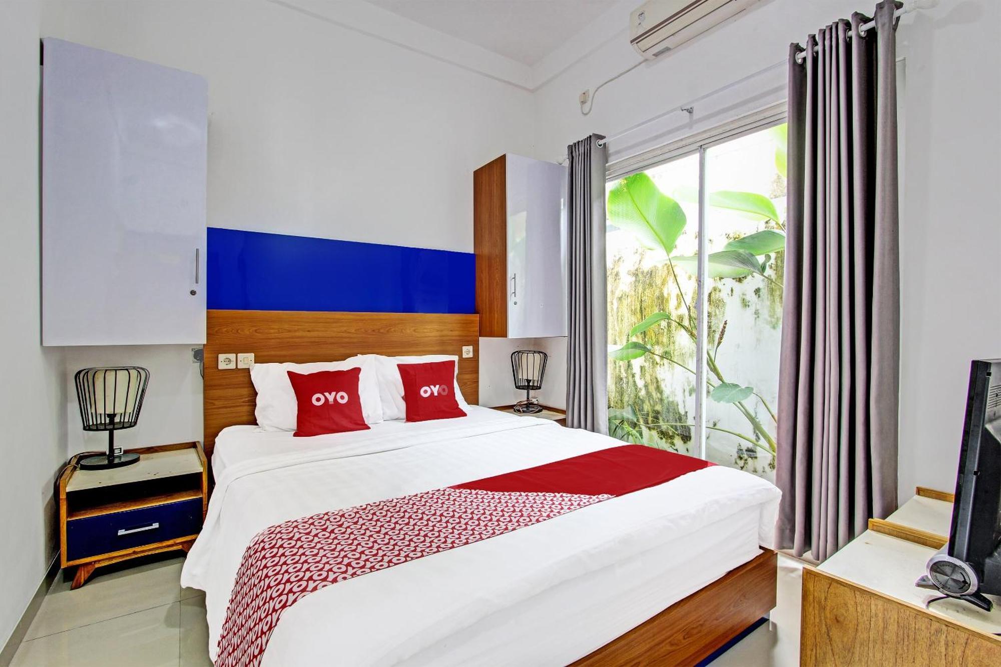 Oyo 91952 Oase Hostel 요그야카르타 외부 사진