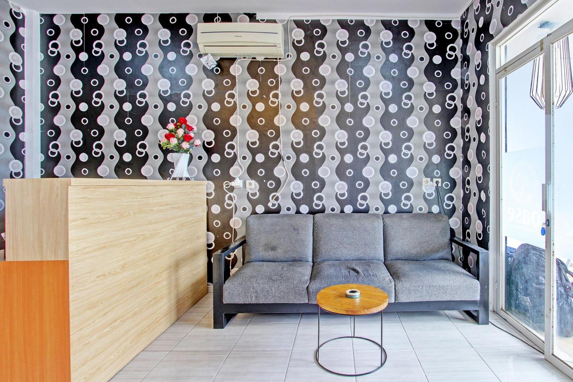 Oyo 91952 Oase Hostel 요그야카르타 외부 사진